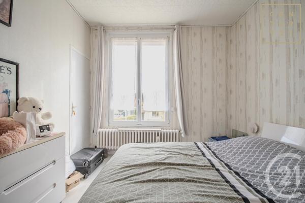 Maison à vendre  7 pièces - 81,39 m2 ROUSIES - 59