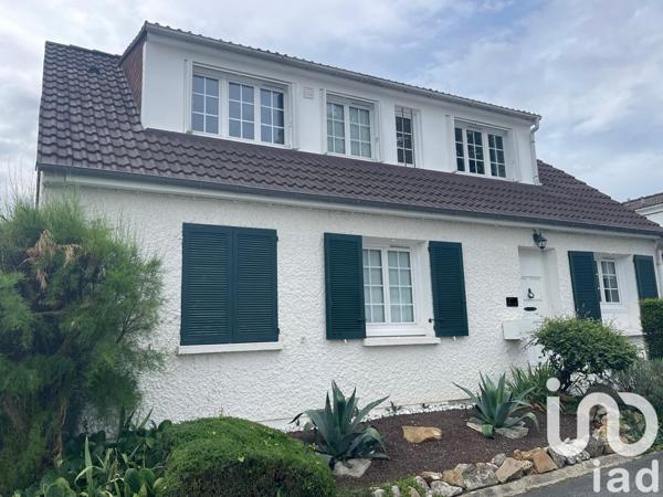 Maison à vendre 7 pièces 122 m² Médan