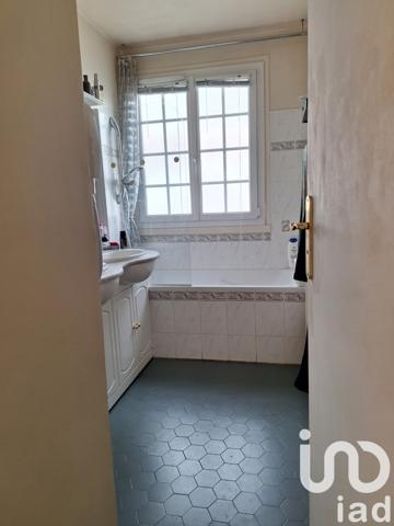 Maison à vendre 7 pièces 122 m² Médan