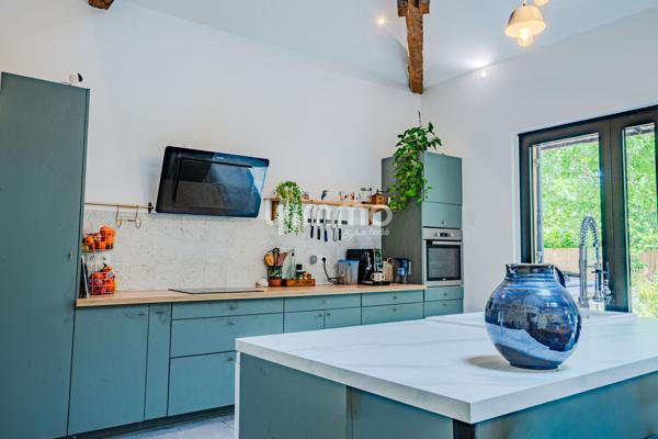 Maison en pierre de plain-pied entièrement rénovée