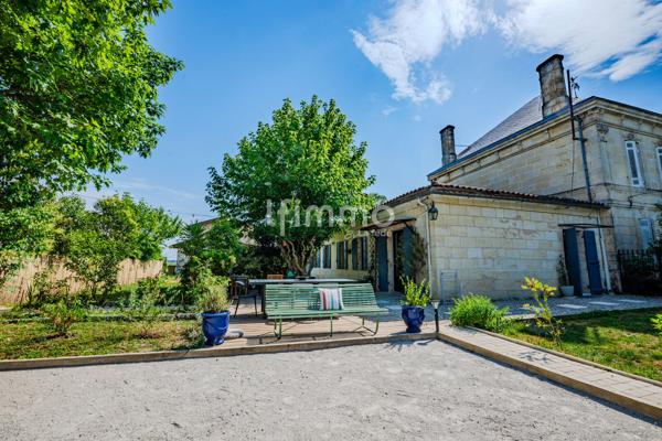 Maison en pierre de plain-pied entièrement rénovée