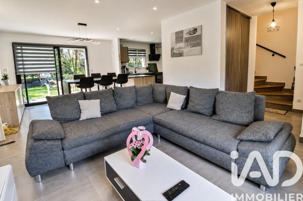 Maison à vendre 4 pièces 88 m² Sorgues