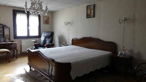 Maison atypique dans cette vallée des légendes ardennaises