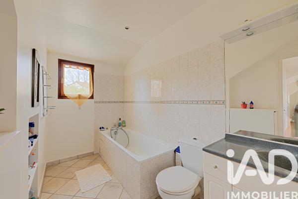 Maison à vendre 5 pièces 96 m² Thorigny-sur-Marne