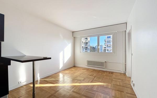 Appartement à louer    2 pièces • 41,24 m2 Garches