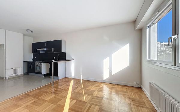 Appartement à louer    2 pièces • 41,24 m2 Garches
