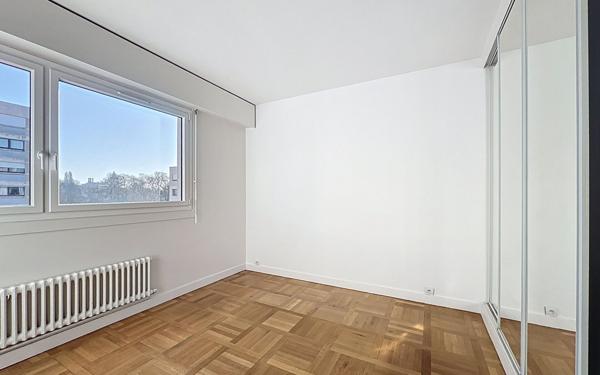 Appartement à louer    2 pièces • 41,24 m2 Garches