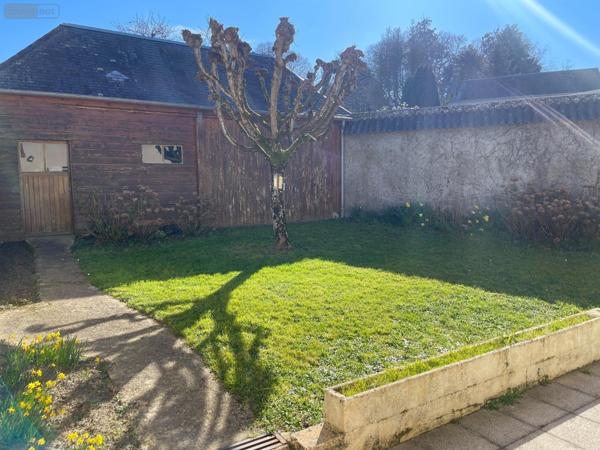 Maison à vendre à Le Grand-Lucé dans la Sarthe (72150), ref : 13816/1196   
CENTRE