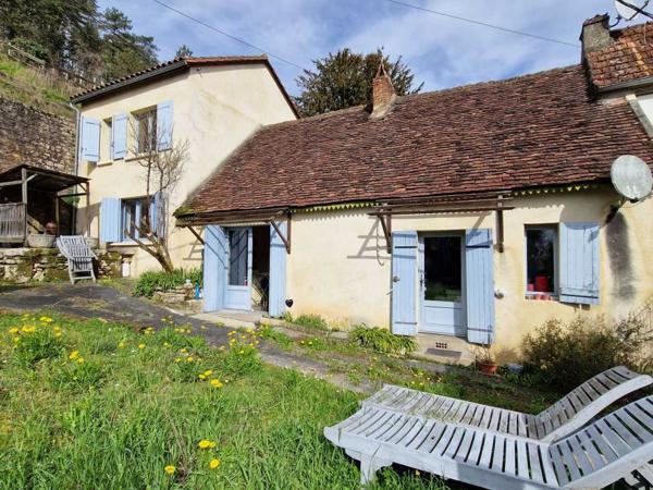 Maison ancienne - Le bugue Maison de village avec jardin proche des commerces