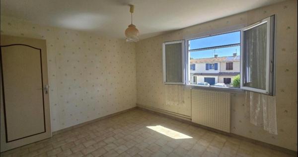 Maison R+1 - 3 CHAMBRES - JARDIN - GARAGE