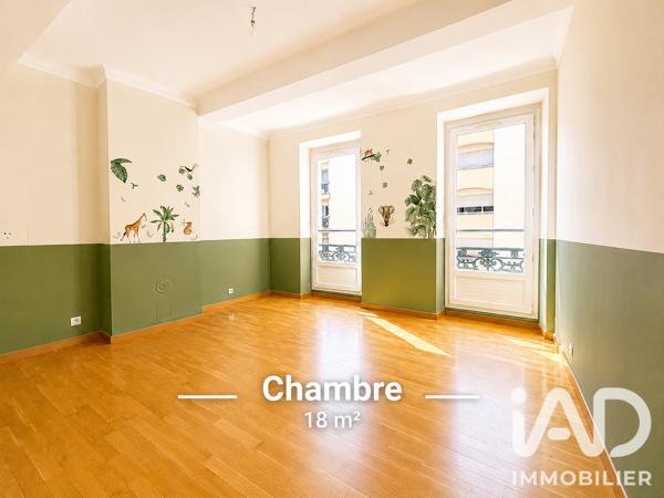 Appartement à vendre 4 pièces 92 m² Hyères