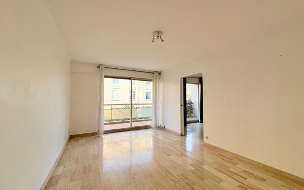 Appartement à vendre    2 pièces • 49,13 m2 Cannes
