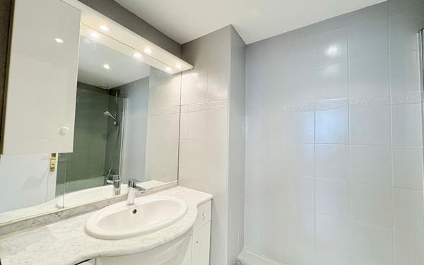 Appartement à vendre    2 pièces • 49,13 m2 Cannes