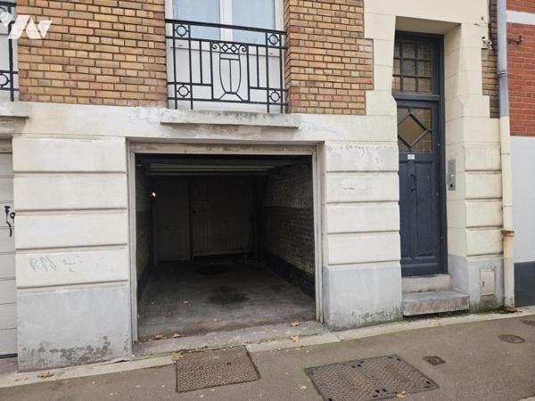 GARAGE  AVENUE DE LA REPUBLIQUE MARCQ-EN-BAROEUL