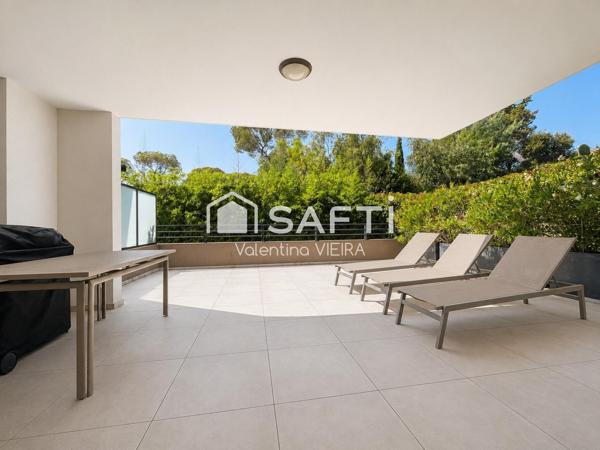 Bel appartement trois pièces, bord de mer