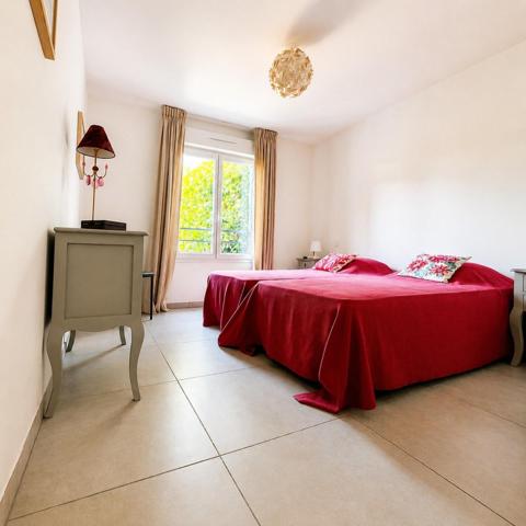 Bel appartement trois pièces, bord de mer