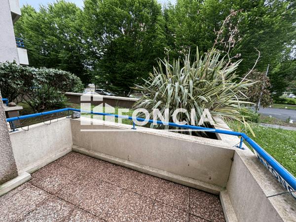 Location Studio 23.53 m² - 14 AV PIERRE MASSE Pau 64000