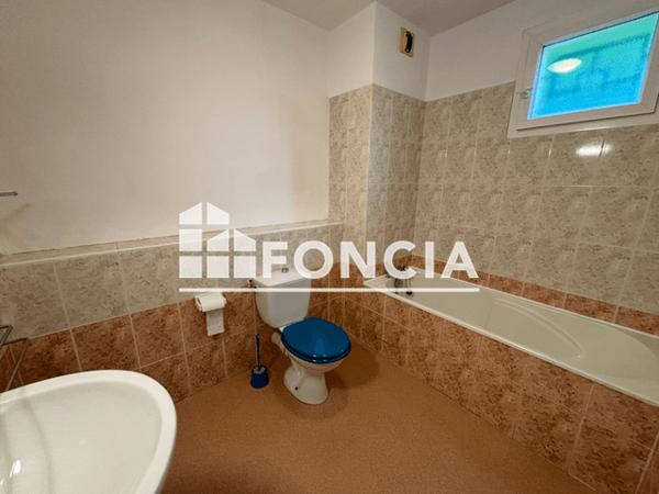 Location Studio 23.53 m² - 14 AV PIERRE MASSE Pau 64000