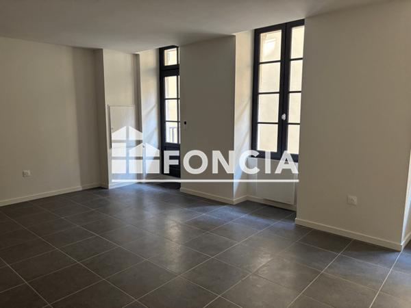 Location Appartement 3 pièces 53.47 m² - 25 Rue Maréchal Joffre Pau 64000