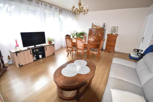 Un appartement T3 quartier des halles