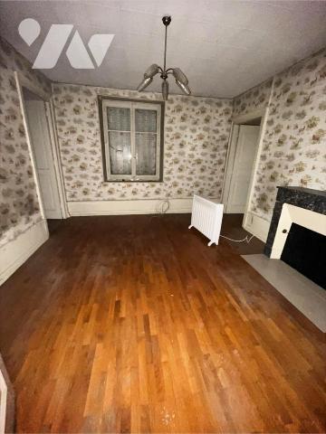 IMMEUBLE ROCHEFORT SUR NENON