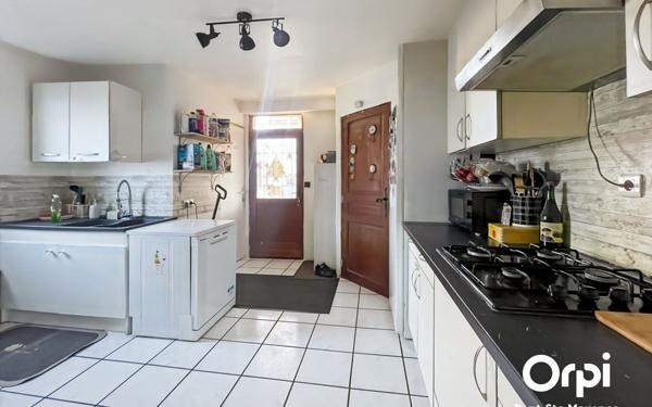 Maison à vendre    5 pièces • 109,10 m2 Pont-Sainte-Maxence