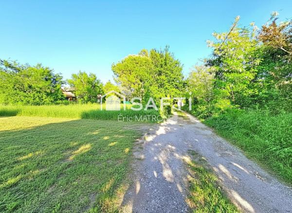 Bastide 203 m² avec dépendances et terrain constructible