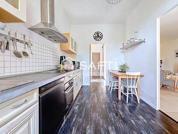 Bastide 203 m² avec dépendances et terrain constructible