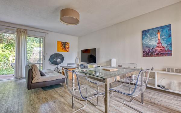 Maison à vendre    3 pièces • 66,34 m2 Pessac