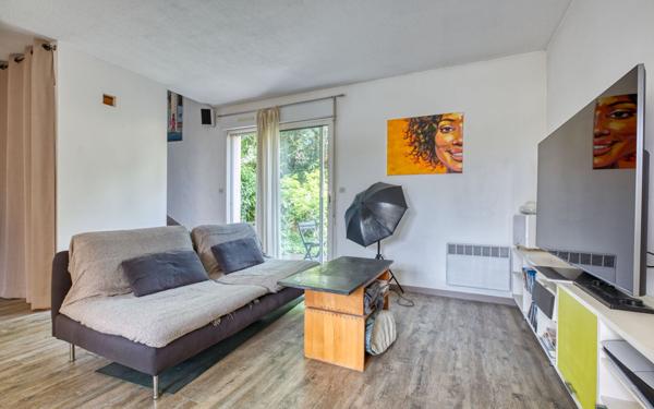 Maison à vendre    3 pièces • 66,34 m2 Pessac
