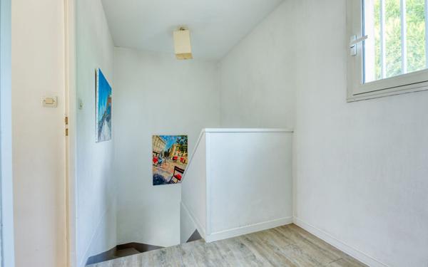 Maison à vendre    3 pièces • 66,34 m2 Pessac