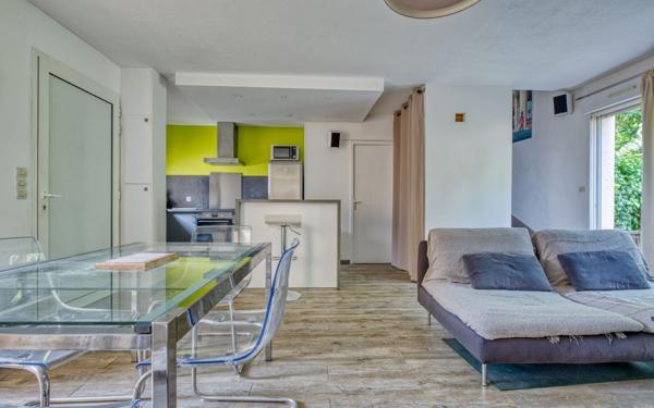 Maison à vendre    3 pièces • 66,34 m2 Pessac