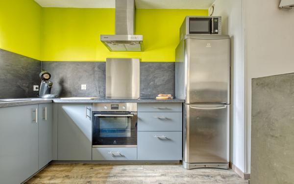 Maison à vendre    3 pièces • 66,34 m2 Pessac