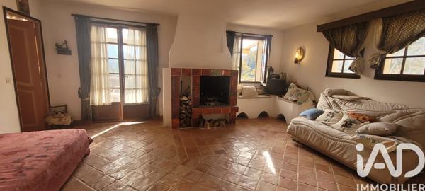 Maison à vendre 4 pièces 190 m² La Roquette-sur-Var