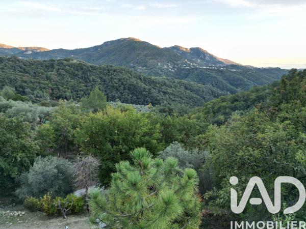 Maison à vendre 4 pièces 190 m² La Roquette-sur-Var