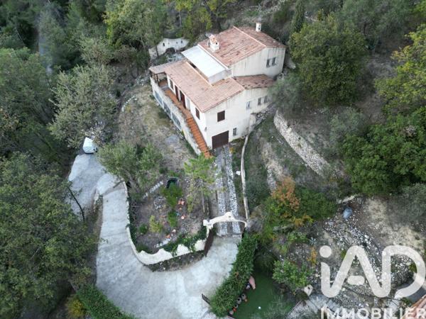 Maison à vendre 4 pièces 190 m² La Roquette-sur-Var