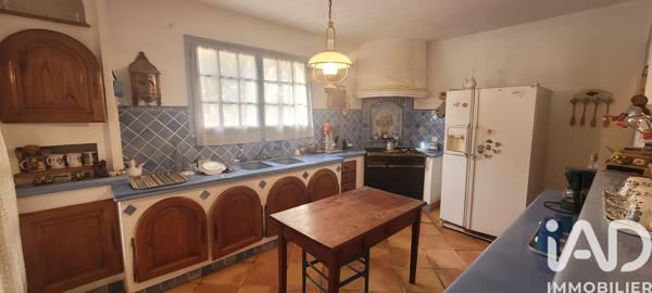 Maison à vendre 4 pièces 190 m² La Roquette-sur-Var