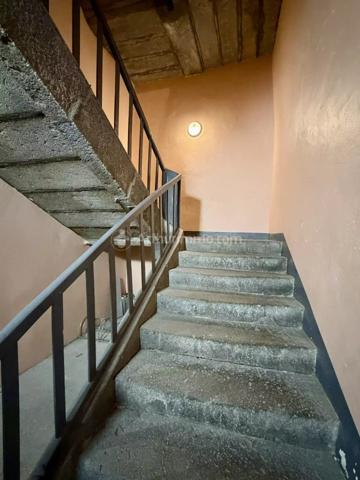 Vente                                                      Appartement
                        
                     3 pièces                      67 m2                     à Clermont-Ferrand