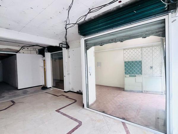 FORT DE FRANCE -  MURS COMMERCIAUX LIBRES, LOCAL  80 M²