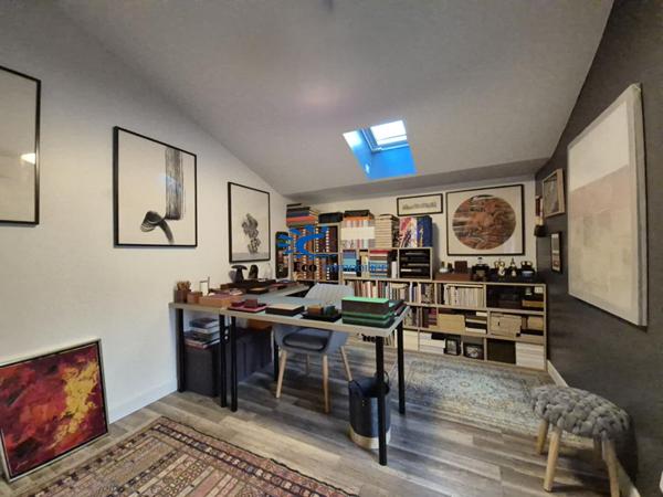 MAISON CHARENTAISE 4 CHAMBRES PARKING  Courcon