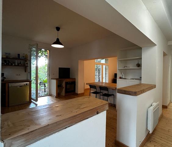 Location maison près de AMBARES ET LAGRAVE - 4 pièce(s) - 104 m² - 1 290 €/mois