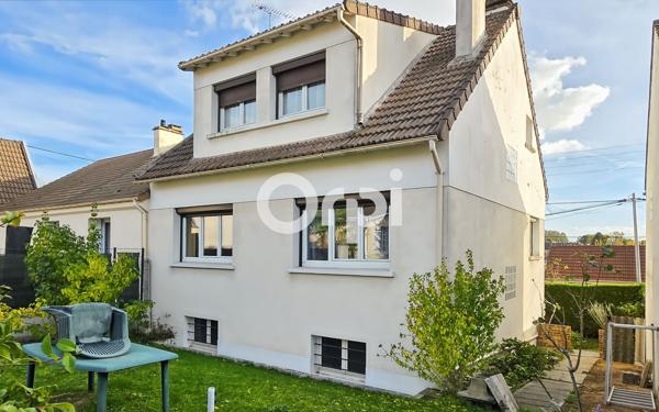 Maison à vendre    5 pièces •  Fosses