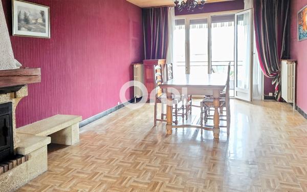 Maison à vendre    5 pièces •  Fosses