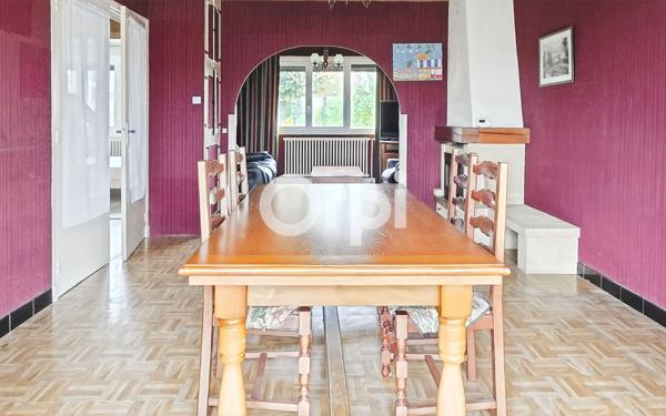 Maison à vendre    5 pièces •  Fosses