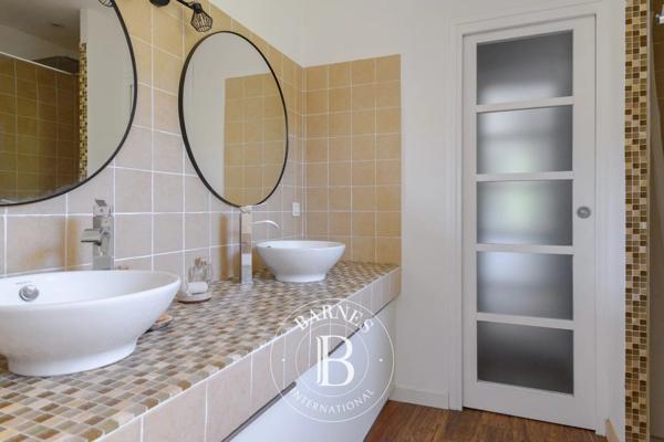 Six-Fours-les-Plages, Villa 5 Chambres -  257 m² à vendre