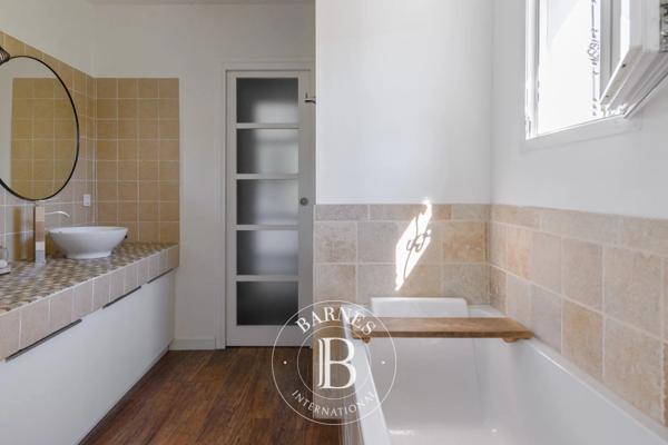 Six-Fours-les-Plages, Villa 5 Chambres -  257 m² à vendre