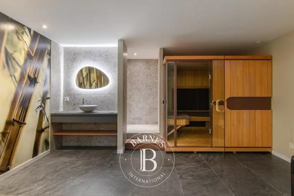 Six-Fours-les-Plages, Villa 5 Chambres -  257 m² à vendre