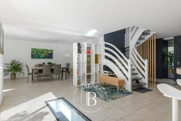 Six-Fours-les-Plages, Villa 5 Chambres -  257 m² à vendre