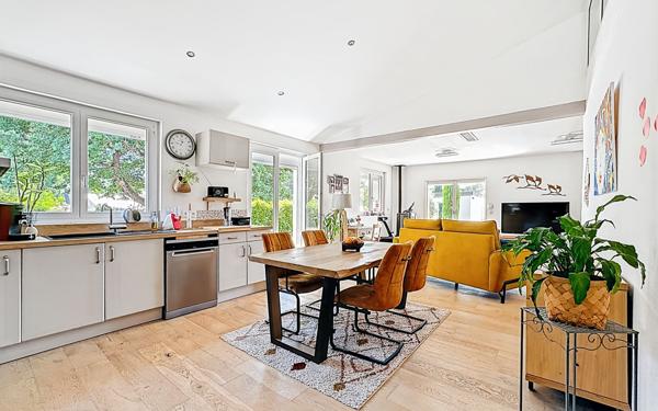 Maison à vendre    4 pièces • 103,27 m2 Roquebrune-sur-Argens