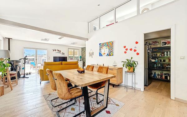 Maison à vendre    4 pièces • 103,27 m2 Roquebrune-sur-Argens